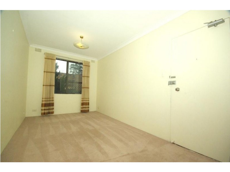 10/18 Meadow Crescent, Meadowbank NSW 2114