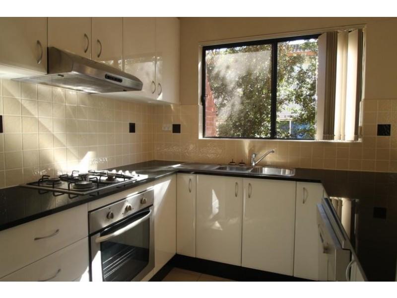 6/98 Station Street, Meadowbank NSW 2114