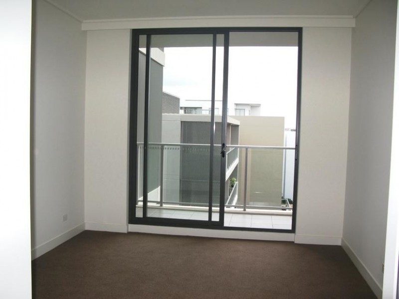 404/76 Rider Blvd, Rhodes NSW 2138