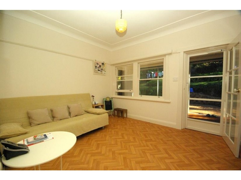 15 Gordon Crescent, Denistone NSW 2114