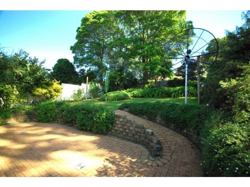 15 Gordon Crescent, Denistone NSW 2114