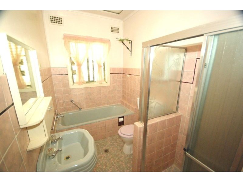 12 Cumberland St, Epping NSW 2121