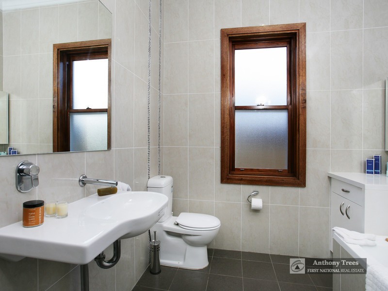 41 Clanwilliam St, Eastwood NSW 2122