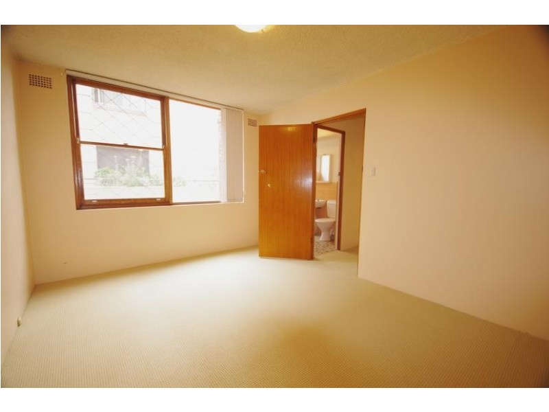 1/588 Blaxland Rd, Eastwood NSW 2122