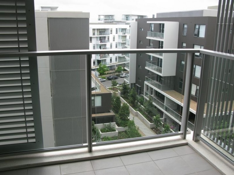 404/76 Rider Blvd, Rhodes NSW 2138