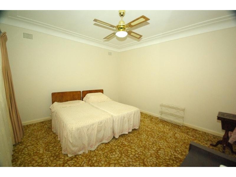 20 Gordon St, Denistone NSW 2114