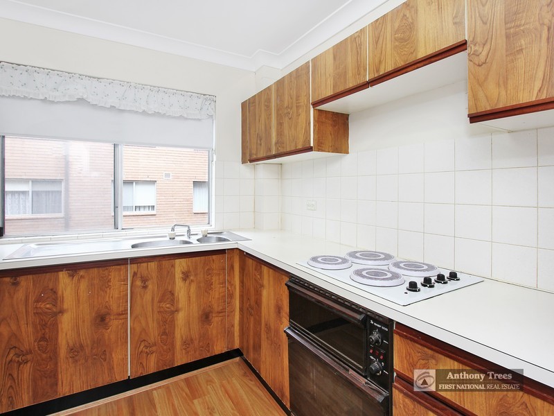 13/4-8 Ball Avenue, Eastwood NSW 2122