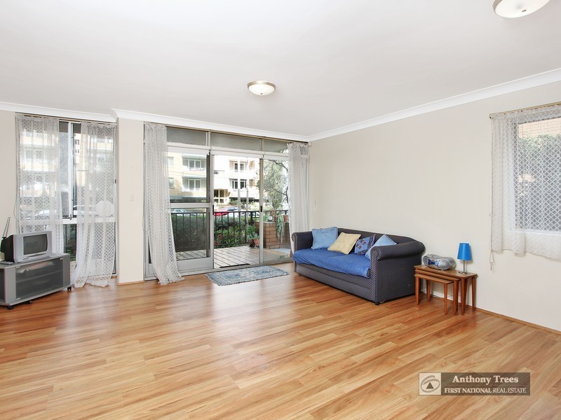 13/4-8 Ball Avenue, Eastwood NSW 2122