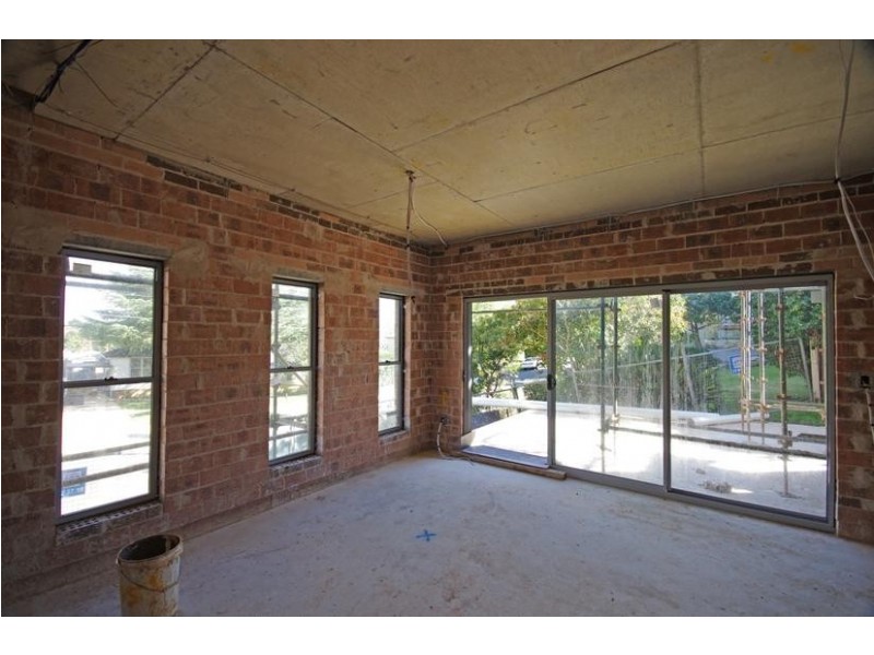 10 Supply St, Dundas NSW 2117