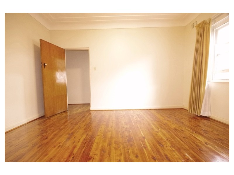 20 Gordon Crescent, Denistone NSW 2114