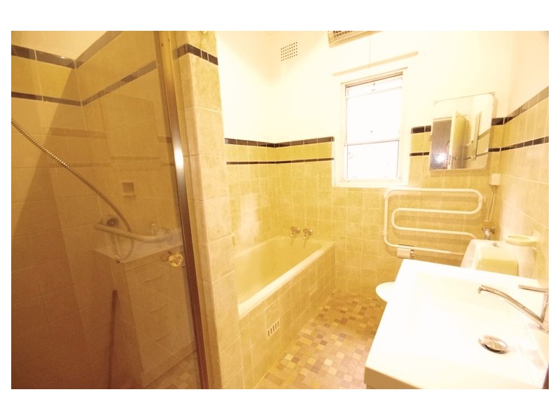 20 Gordon Crescent, Denistone NSW 2114