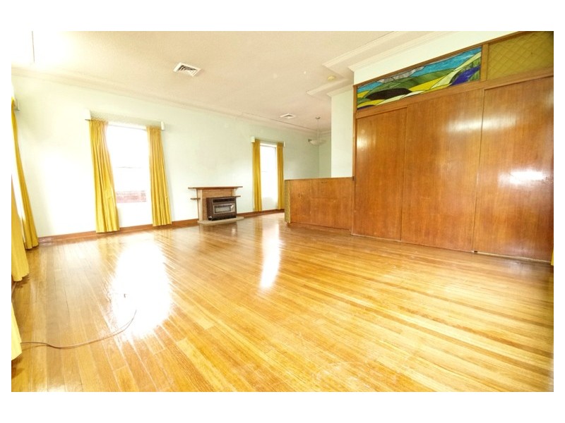 20 Gordon Crescent, Denistone NSW 2114