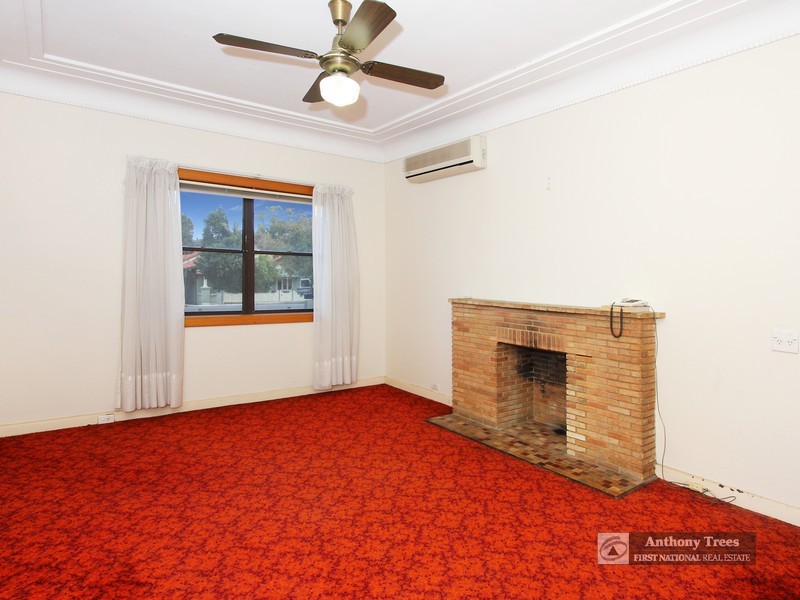 69 Moss St, West Ryde NSW 2114