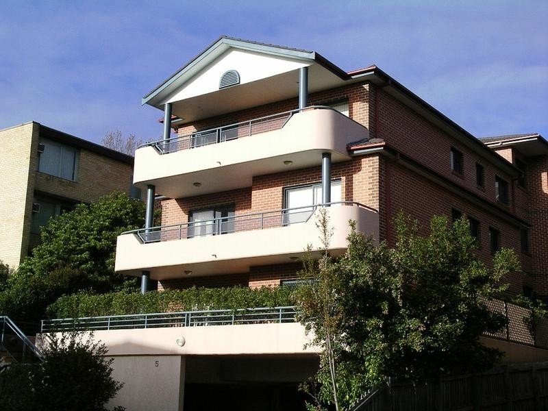 4/5 Gowrie Street, Ryde NSW 2112