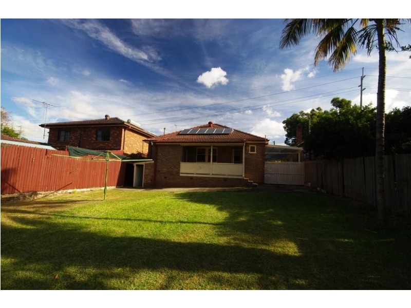 10 Wentworth Rd, Eastwood NSW 2122