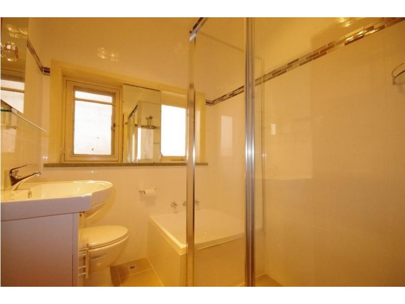 10 Wentworth Rd, Eastwood NSW 2122