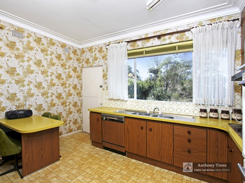 75 Tarrants Ave, Eastwood NSW 2122