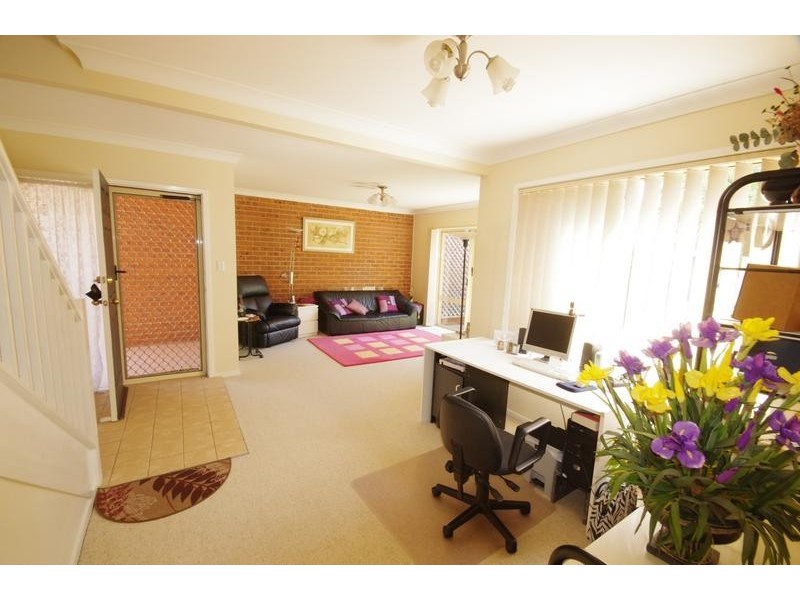 2/16 Munro St, Eastwood NSW 2122