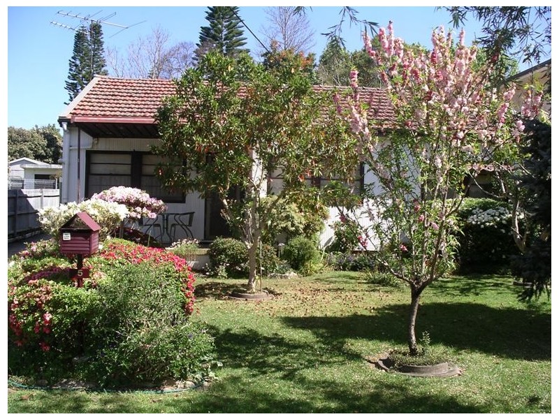 5 Johnston Rd, Eastwood NSW 2122