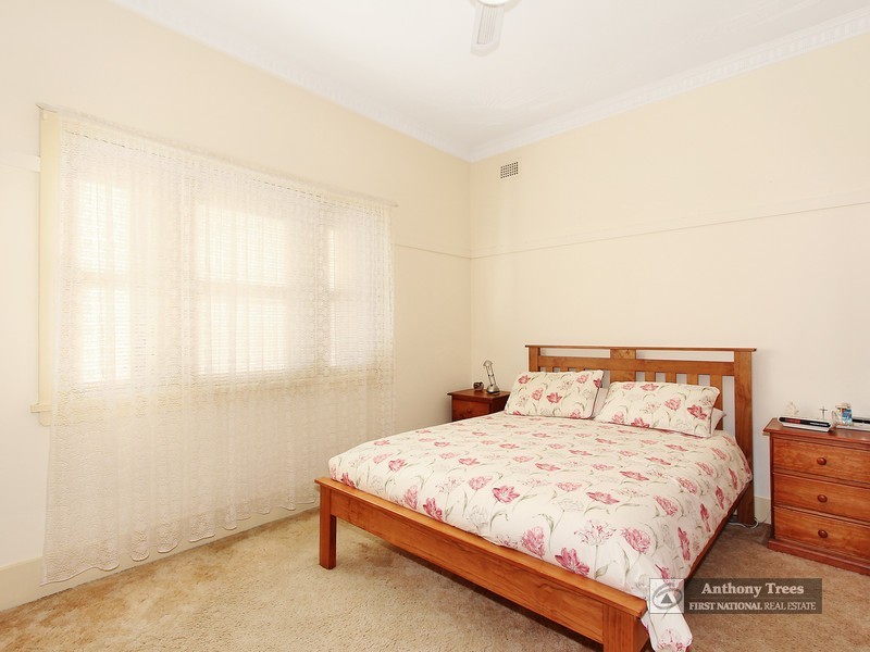 31 Tarrants Avenue, Eastwood NSW 2122