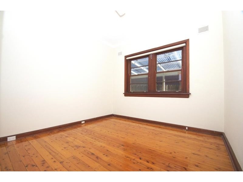 10 Wentworth Rd, Eastwood NSW 2122