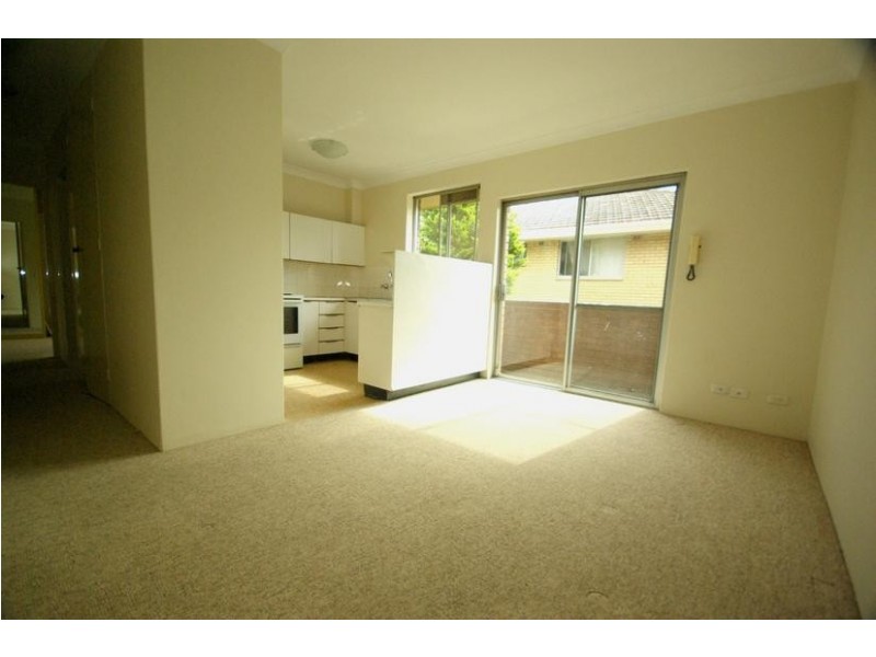 9/5 Ball Ave, Eastwood NSW 2122