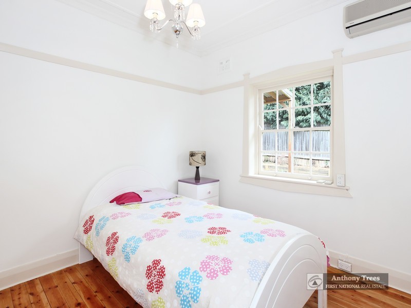 14 Tarrants Ave, Eastwood NSW 2122