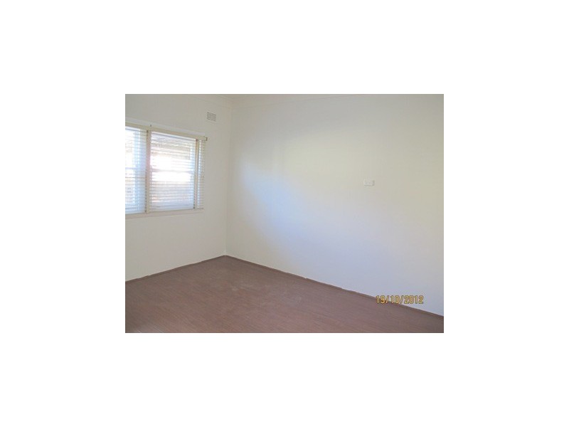 3 Brabyn St, Denistone East NSW 2112