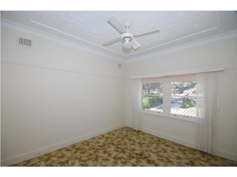 13 Sybil Street, Eastwood NSW 2122