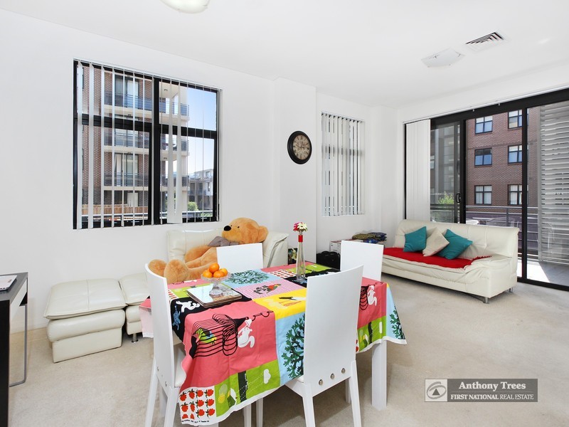 4304/10 Porter Street, Meadowbank NSW 2114