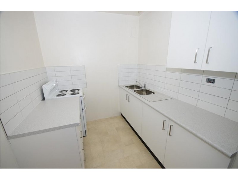 8/16a Meadow Crescent, Meadowbank NSW 2114