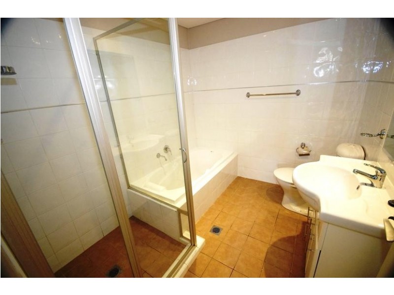 2/30-34 Gladstone St, North Parramatta NSW 2151