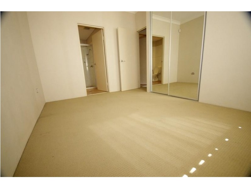 2/30-34 Gladstone St, North Parramatta NSW 2151