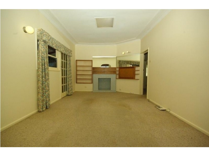 17 Carson St, Dundas NSW 2117