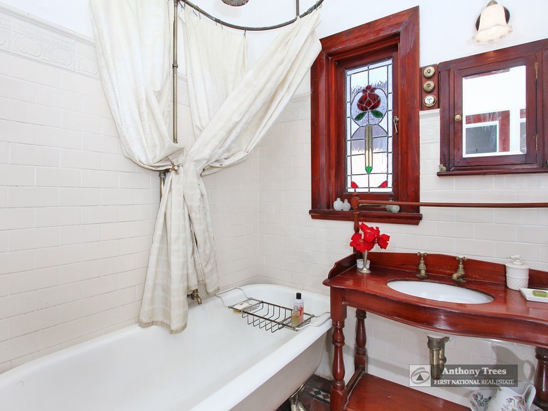 25 Hollis Ave, Eastwood NSW 2122