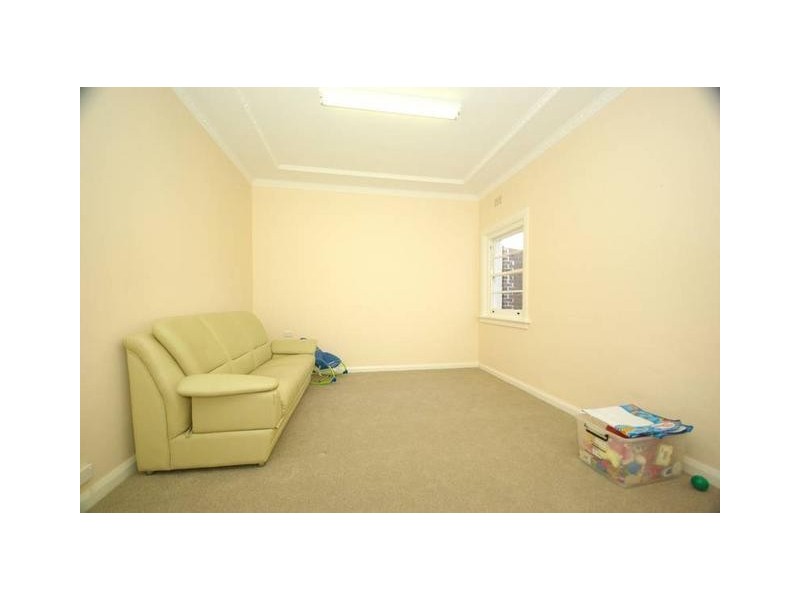 1/233 Hillview Lane, Eastwood NSW 2122