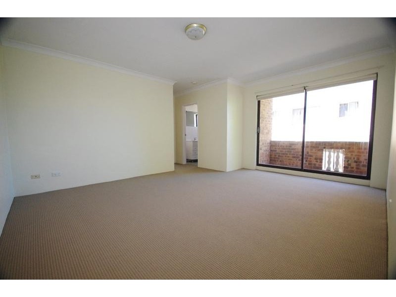 11/25 Lachlan Ave, Macquarie Park NSW 2113