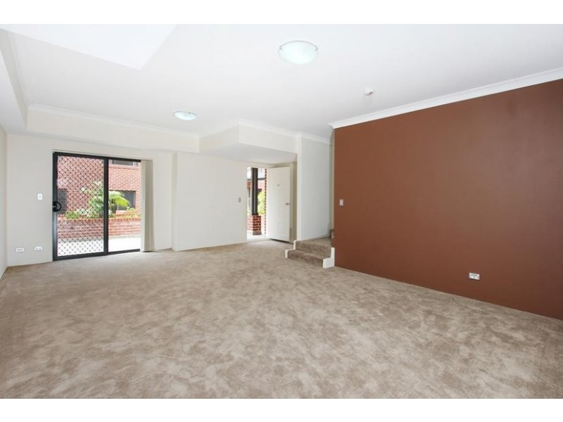 10/1 Anzac Avenue, Denistone NSW 2114