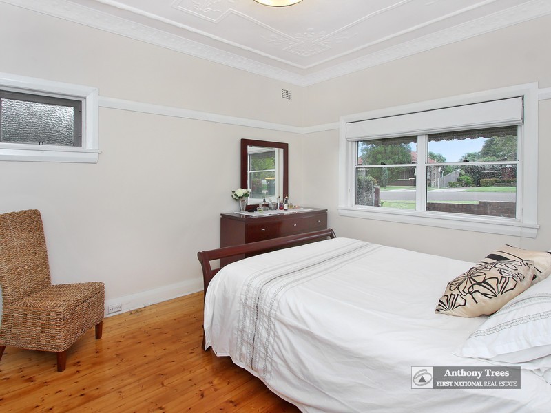 9 Bellevue Avenue, Denistone NSW 2114