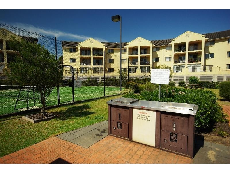 80/6-8 Nile Close, Marsfield NSW 2122