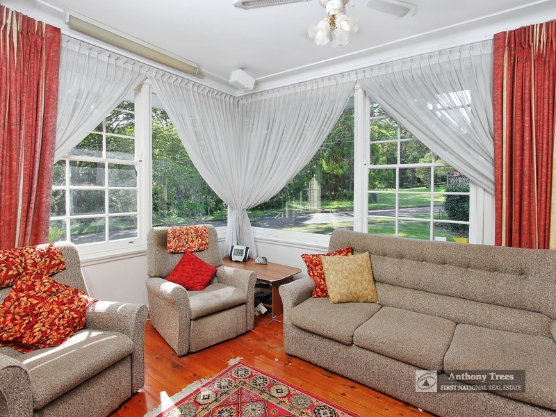 1 Kinson Crescent, Denistone NSW 2114