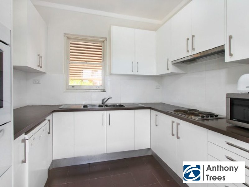 11 Ferrabetta Ave, Eastwood NSW 2122