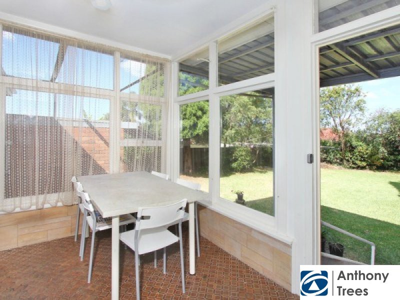 11 Ferrabetta Ave, Eastwood NSW 2122