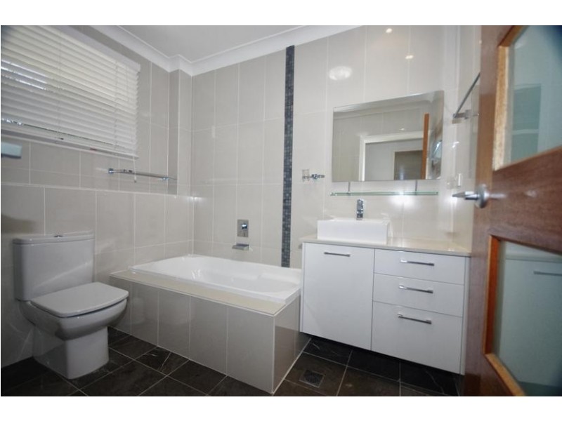 37/20-24 Busaco Road, Marsfield NSW 2122