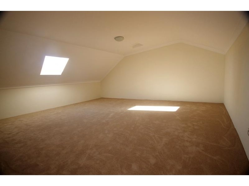 12/1 Anzac Avenue, Denistone NSW 2114