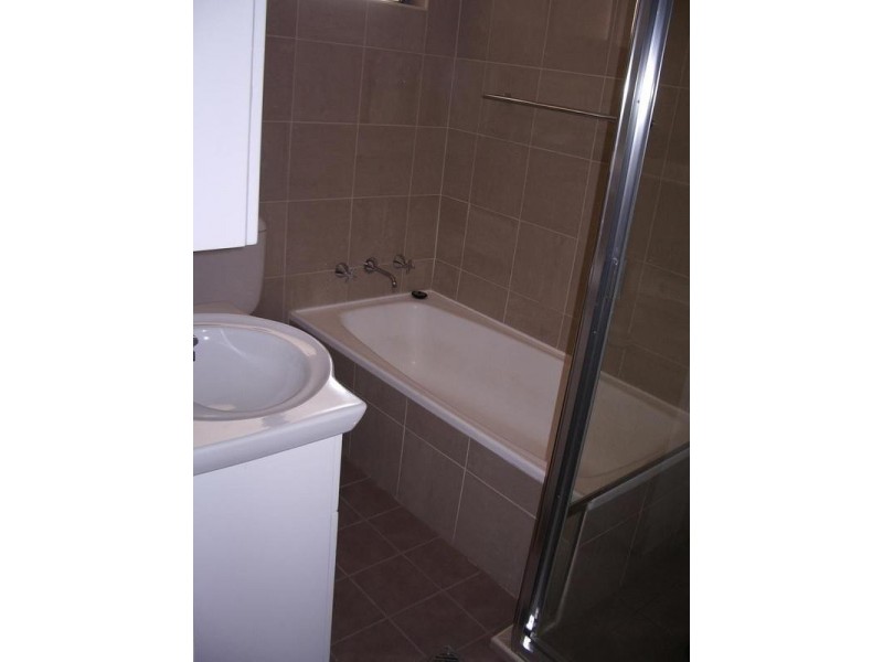 4/13 Cottonwood Cres, Macquarie Park NSW 2113