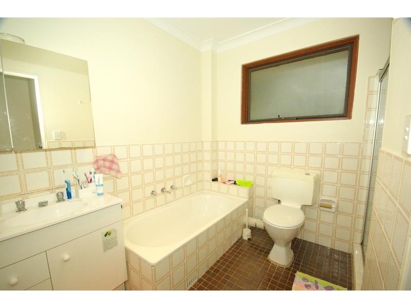 2/14-18 Busaco Rd, Marsfield NSW 2122