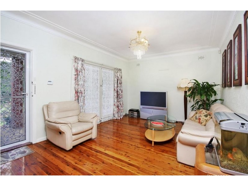 43 Harrison Avenue, Eastwood NSW 2122