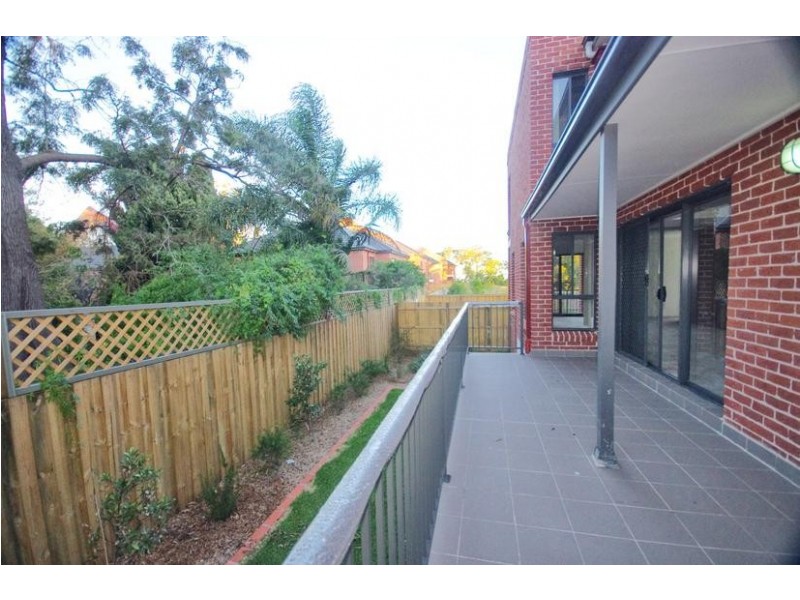 6/11 Pennant Avenue, Denistone NSW 2114