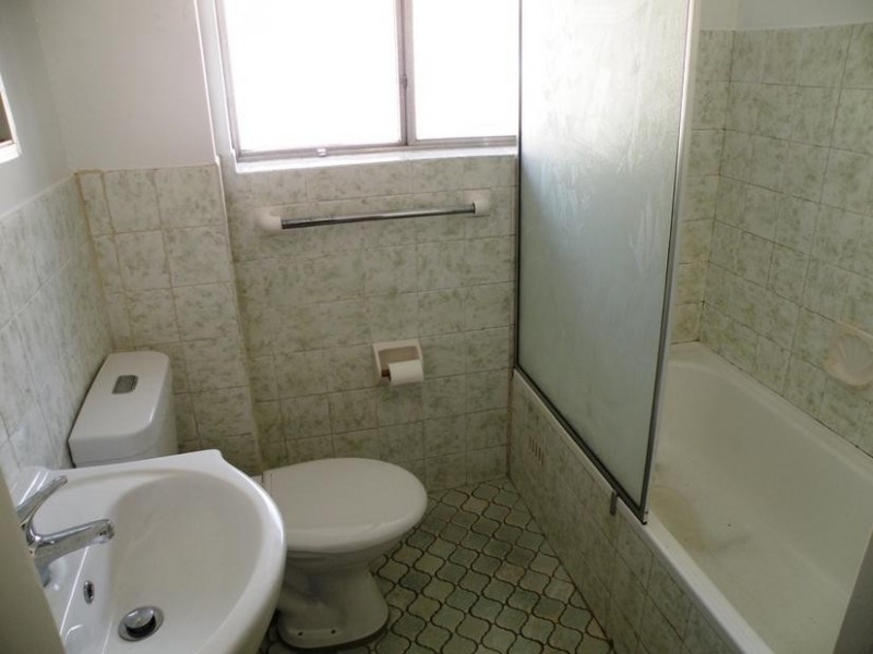 10/16 Meadow Cres, Meadowbank NSW 2114